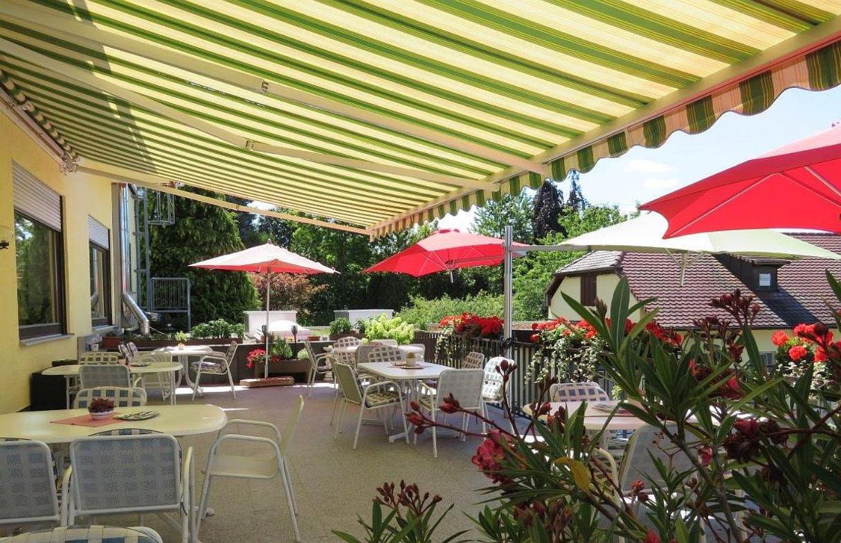 Hotel & Restaurant Krone Waldbronn Zewnętrze zdjęcie